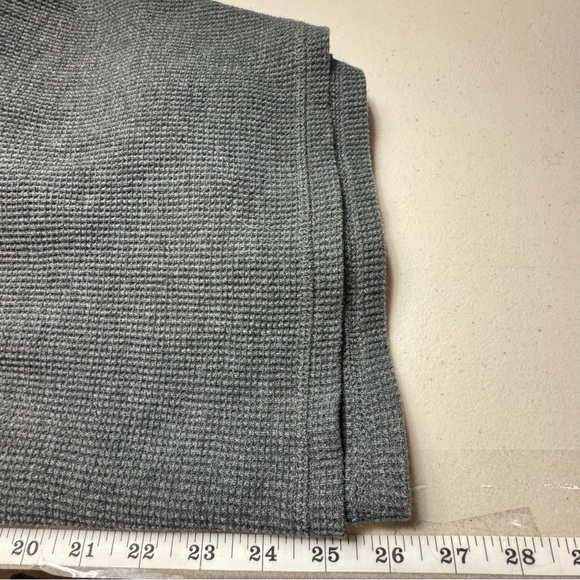 Men’s Thermal Henley Medium Long Sleeve Button Up Crew Neck Dexter Morgan Gray - Picture 6 of 9